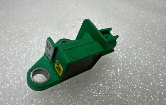 Audi Q7 4L Airbag deployment crash/impact sensor 1K0909606C 5WK43544