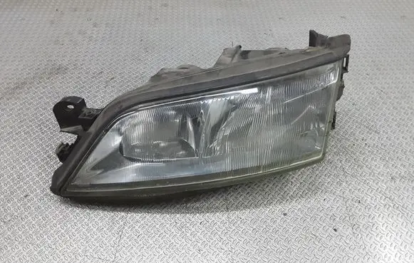 Opel Vectra B Headlight/headlamp 88201726