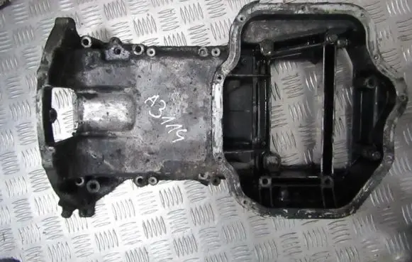 Nissan Almera Tino Oil sump