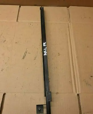 Volkswagen Golf II Front door windshield rail 191837409