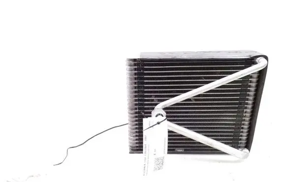 Nissan X-Trail T30 Air conditioning (A/C) radiator (interior) 