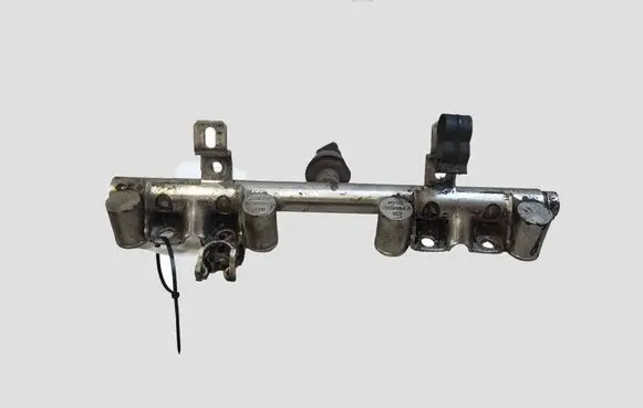 Citroen C5 Fuel main line pipe 190053711 219590229