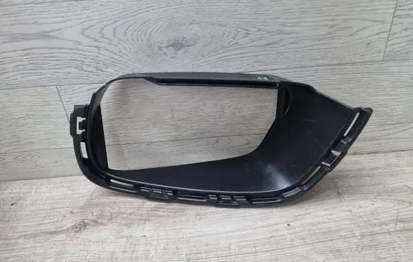 Mercedes-Benz S W222 Brake cooling air channel/duct A2228852802