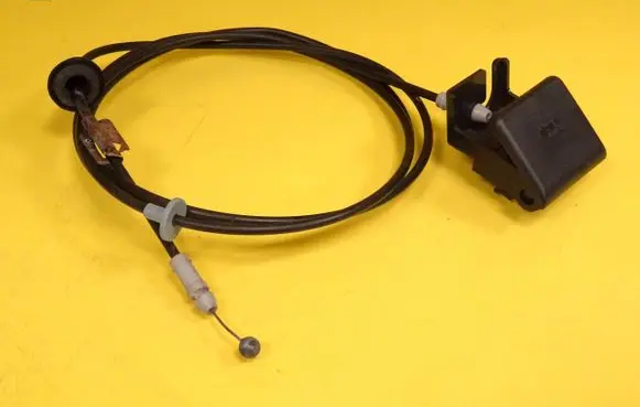 Engine bonnet/hood lock release cable