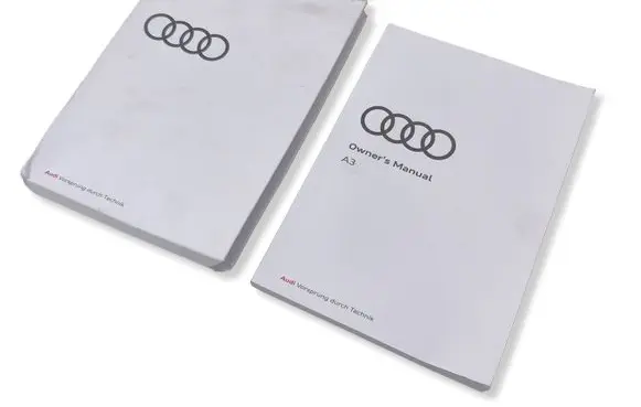Audi A3 8Y User manual 8Y0012720AK
