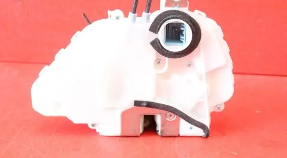 Honda Civic Front door lock