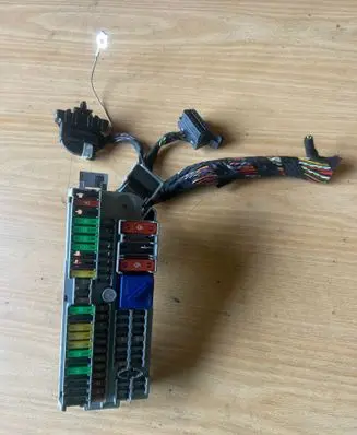 BMW 5 G30 G31 G38 Fuse box set 0300921 9350313