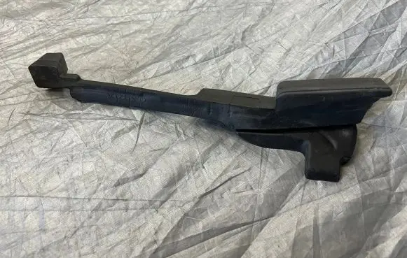 Volvo S60 Fender foam support/seal 32244404