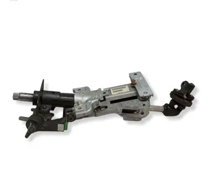 Volvo V70 Steering wheel axle P9491778 T410002105 8622347