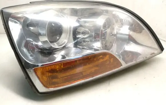 KIA Sorento Headlight/headlamp 921023E5XX