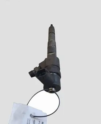 Opel Insignia A Fuel injector 0445110423