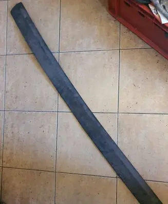 Volkswagen Golf I Sliding door trim (molding) 682A