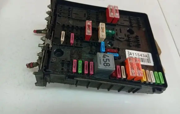 Seat Toledo III (5P) Fuse box set 1K0937124K