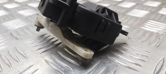 Toyota Prius (XW10) Air flap motor/actuator 067007440