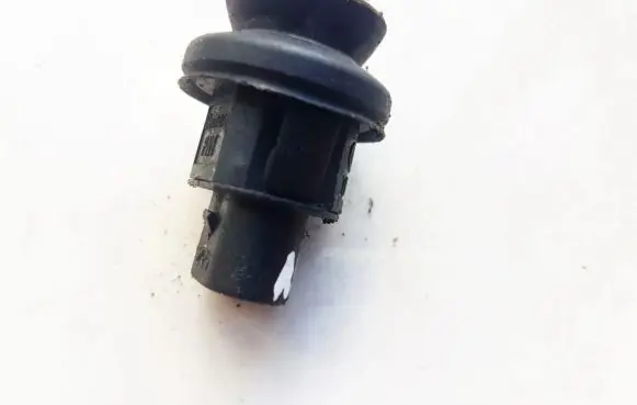 Volkswagen Vento Front door sensor coupe 1H0947563A