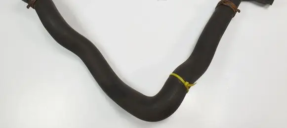 Volkswagen Golf V Engine coolant pipe/hose 1K0121049P