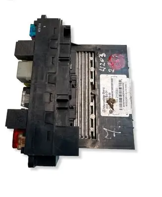 Mercedes-Benz C W203 Fuse box set 0025459301 5DK00797320 K215590