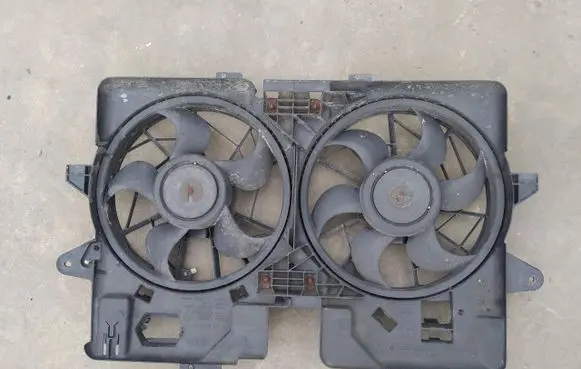 Ford Maverick Electric radiator cooling fan