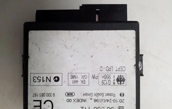 Opel Zafira A Other relay 90560112
