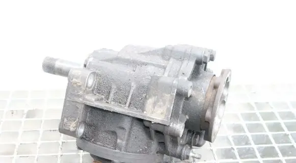 Audi TT Mk1 Gearbox transfer box case 02M409053
