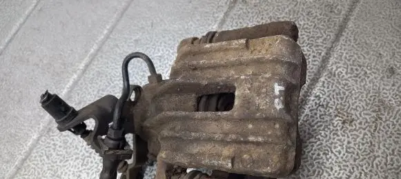 Skoda Octavia Mk2 (1Z) Rear brake caliper