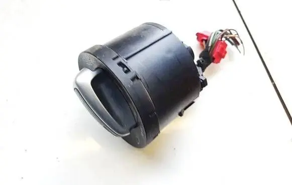 Volkswagen PASSAT B7 Light switch