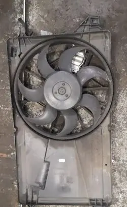 Ford Focus Fan set 093682