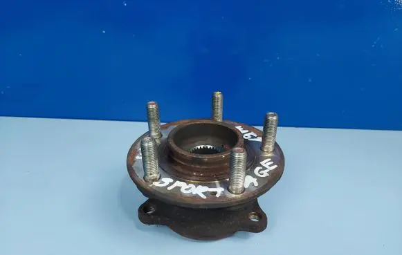 KIA Sportage Front wheel hub 51750C1000