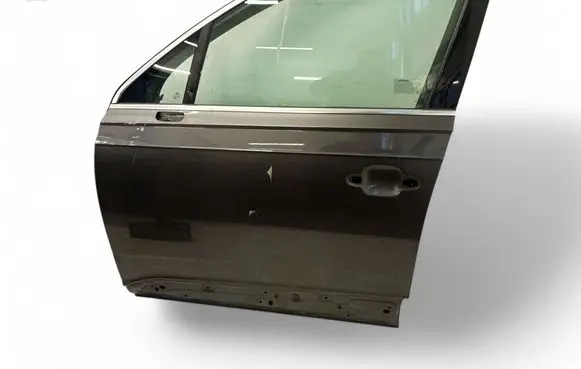 Audi Q7 4M Front door