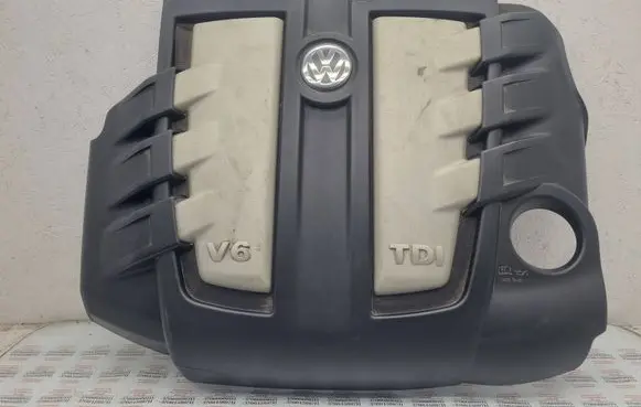 Volkswagen Touareg I Engine cover (trim) 059103925BC 059103925BD