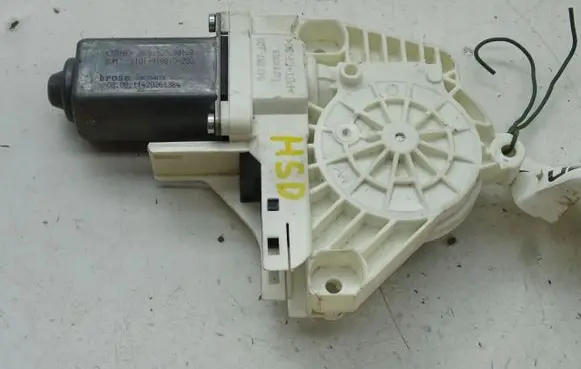 Seat Alhambra (Mk2) Front door window regulator motor