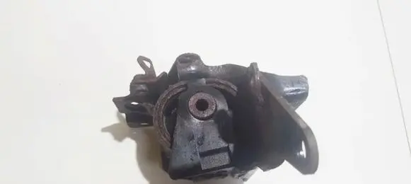 Toyota Avensis T250 Engine mount bracket