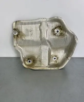 Audi Q7 4M Exhaust heat shield 4M0825725D
