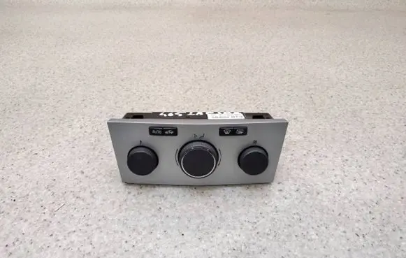 Opel Zafira B Climate control unit 13274229