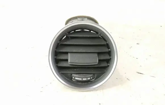 Mercedes-Benz C W204 Dashboard side air vent grill/cover trim A2048306354 2048306354