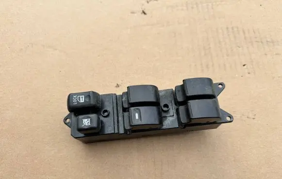 Mitsubishi Lancer VIII Electric window control switch 8608A058 21Y8D1 C8DD606MB