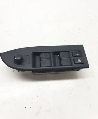 Suzuki Grand Vitara II Electric window control switch 8371765J05PK