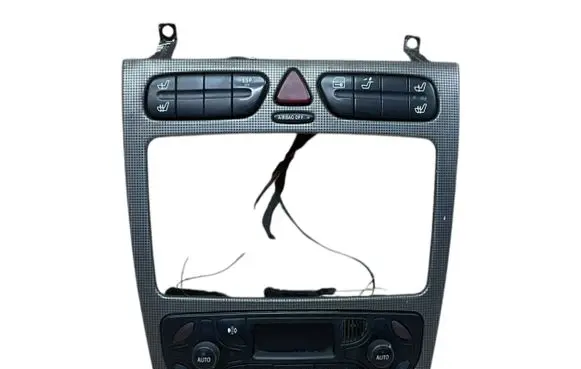 Mercedes-Benz C AMG W203 Climate control unit A2038300585 A2036809039 2038208110