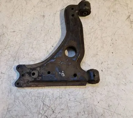 Opel Zafira B Front lower control arm/wishbone