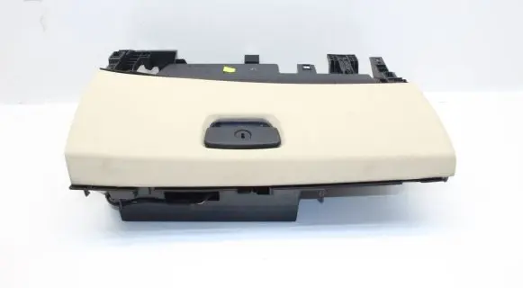 BMW Z4 E89 Glove box