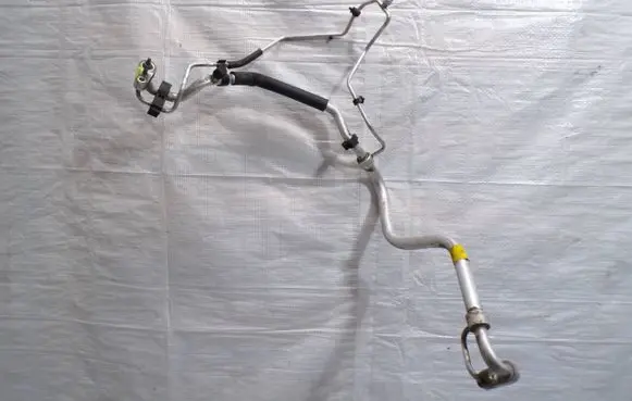 Opel Mokka X Air conditioning (A/C) pipe/hose 95422880