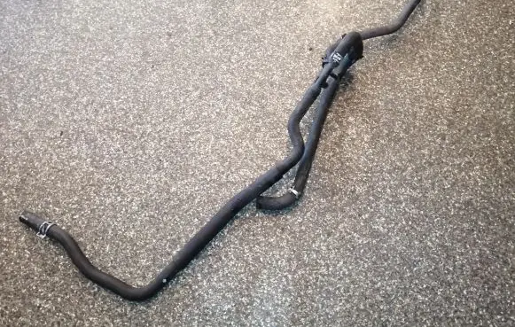 Toyota Verso Engine coolant pipe/hose