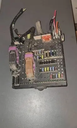 Volvo V70 Fuse box set 8688264 12217789