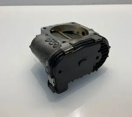 Mercedes-Benz CLS C219 Throttle valve A1131410125 0280750017 K0023