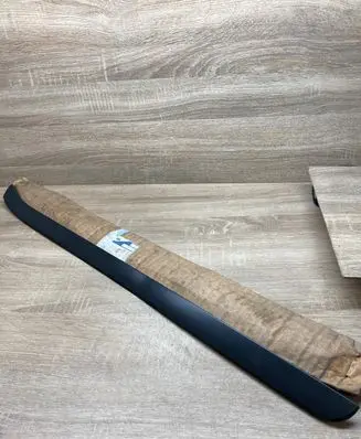 Windshield trim