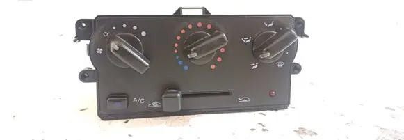 Nissan Micra Climate control unit 7040230732