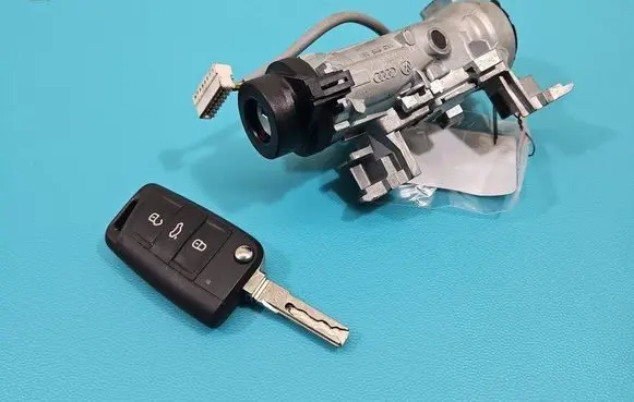 Skoda Octavia Mk3 (5E) Ignition lock 5Q0905865 IMPRK1500209