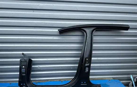 Mercedes-Benz E W214 Front quarter panel A2146377301