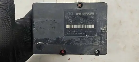 Volvo XC90 ABS Pump 30793447 00401398E0 10092504163