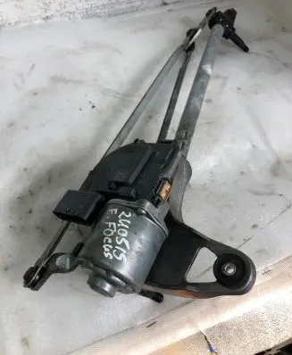 Ford Focus Front wiper linkage and motor Jx7b17500ad
